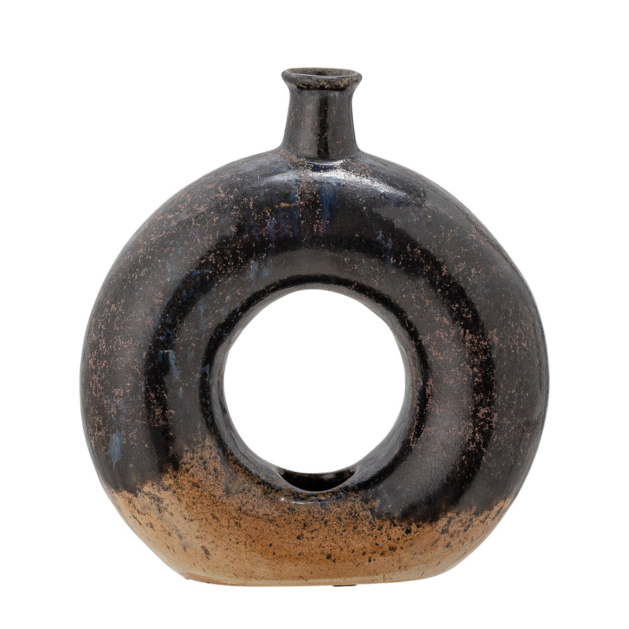 Victor Vase